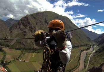 Tyrolienne à Ollantaytambo - Vallée Sacrée des Incas