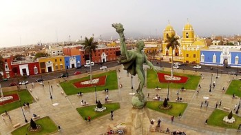Trujillo - Place des Armes